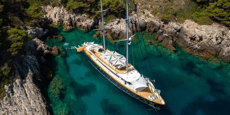 Luxury Yacht Vacation